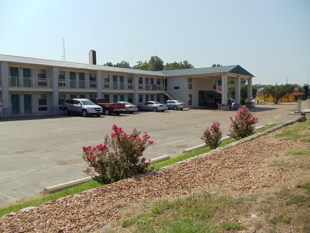 Diamond Inn Forrest City Exterior photo